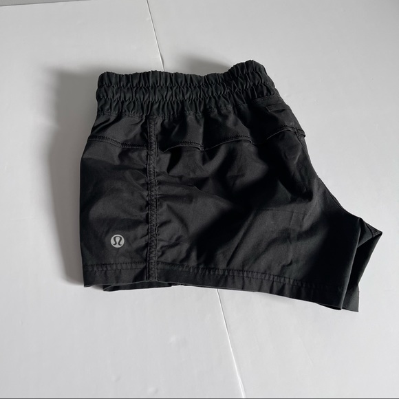 Lululemon Black Shorts Size 8 - Picture 6 of 8